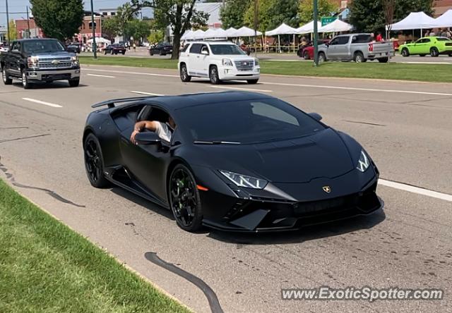 Lamborghini Huracan spotted in Birmingham, Michigan