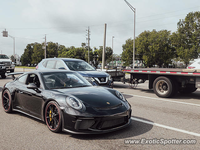 Porsche 911 GT3 spotted in Fort Myers, Florida