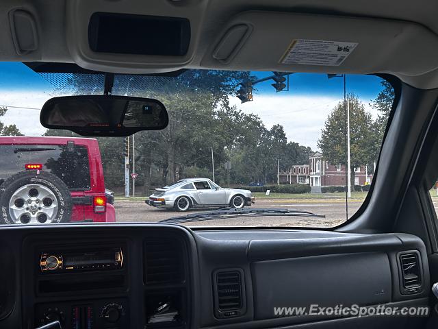 Porsche 911 spotted in Memphis, Tennessee