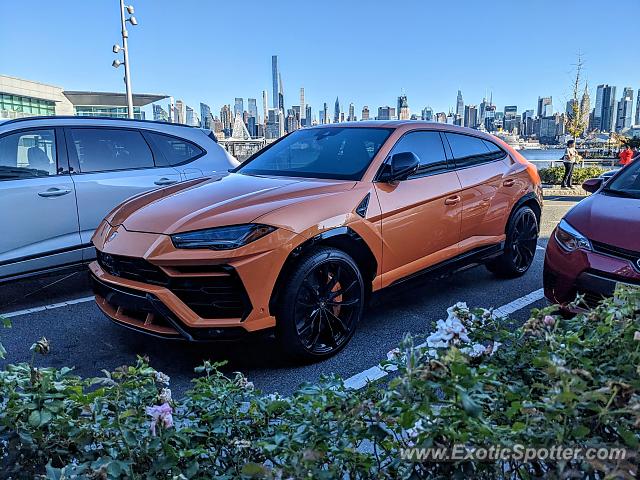 Lamborghini Urus spotted in Weehawken, New Jersey