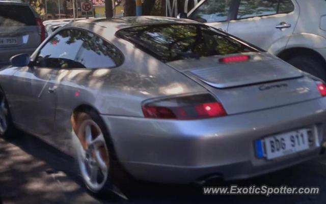 Porsche 911 spotted in Alabang, Philippines