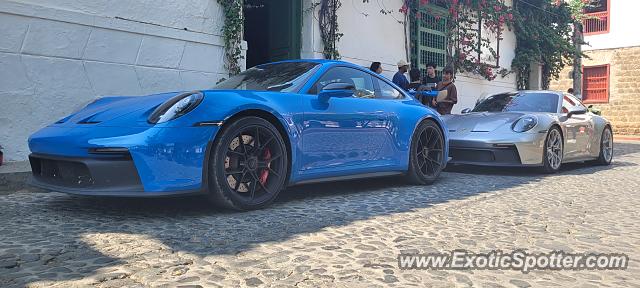 Porsche 911 GT3 spotted in Medellin, Colombia