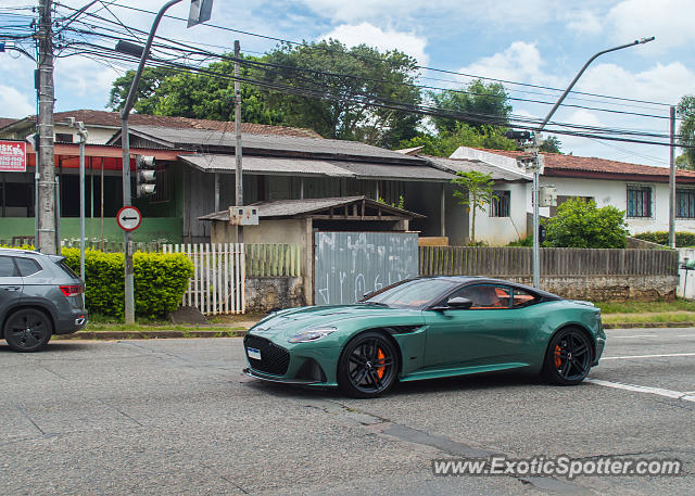 Aston Martin DBS spotted in Curitiba, PR, Brazil