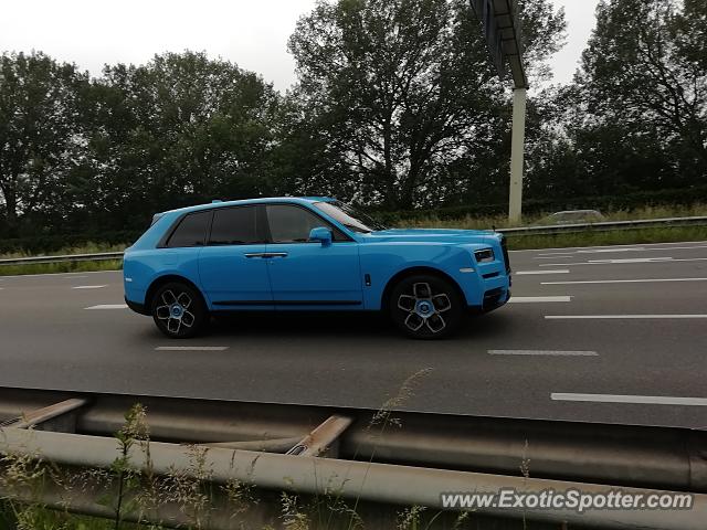 Rolls-Royce Cullinan spotted in Papendrecht, Netherlands