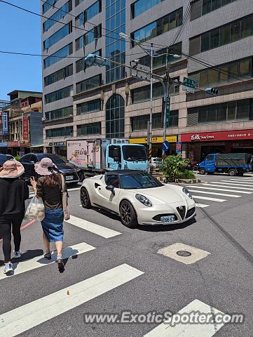 Alfa Romeo 4C spotted in New Taipei, Taiwan