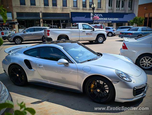 Porsche 911 Turbo spotted in Neenah, Wisconsin
