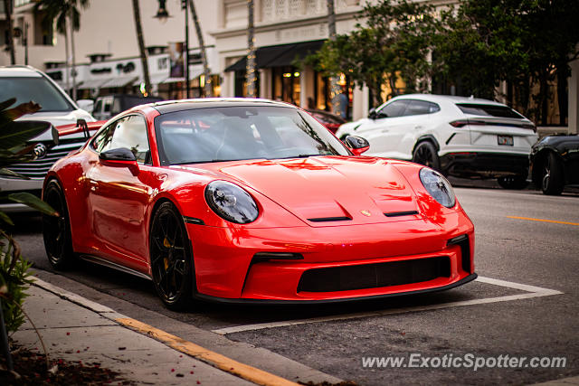 Porsche 911 GT3 spotted in Naples, Florida