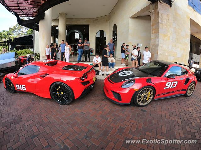 Porsche 911 GT3 spotted in Medellin, Colombia