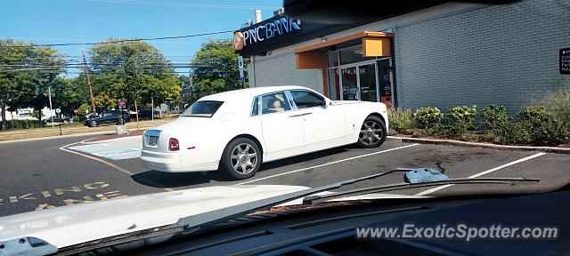 Rolls-Royce Phantom spotted in Brick, New Jersey