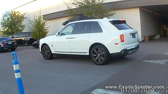 Rolls-Royce Cullinan spotted in Scottsdale, Arizona