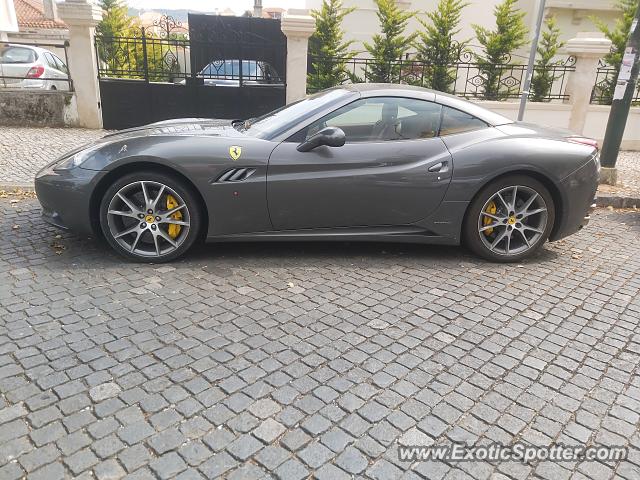 Ferrari California spotted in Coimbra, Portugal