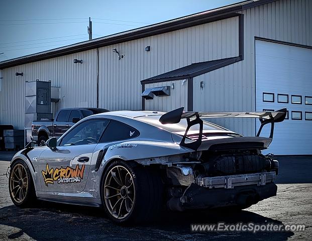 Porsche 911 GT3 spotted in Bellevue, Wisconsin