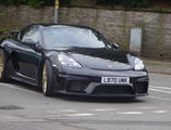 Porsche Cayman GT4