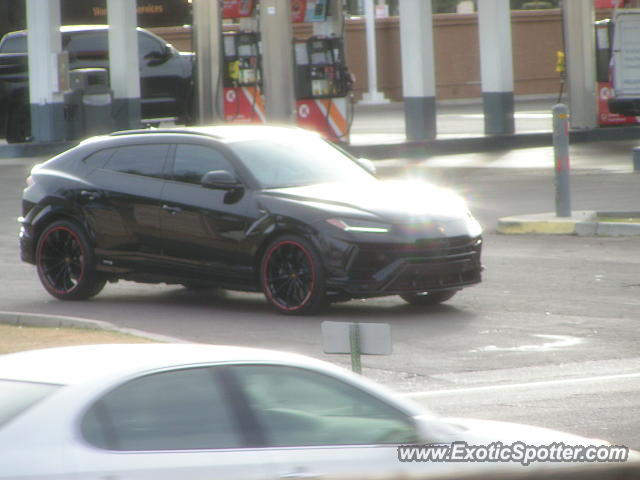 Lamborghini Urus spotted in Scottsdale, Arizona