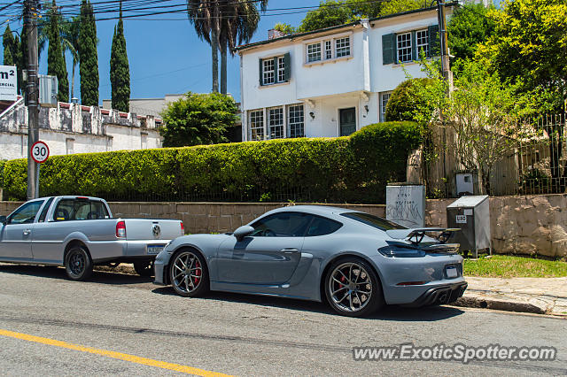 Porsche Cayman GT4 spotted in Curitiba, PR, Brazil