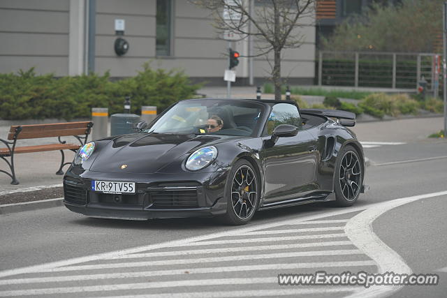 Porsche 911 Turbo spotted in Sopot, Poland