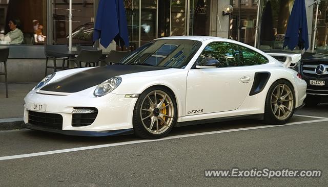 Porsche 911 GT2 spotted in Zurich, Switzerland