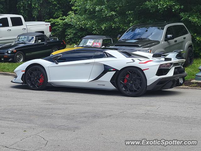 Lamborghini Aventador spotted in Cincinnati, Ohio