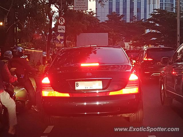 Mercedes Maybach spotted in Jakarta, Indonesia