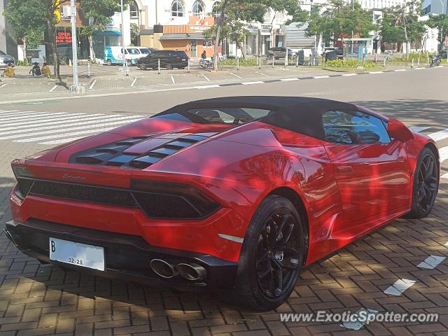 Lamborghini Huracan spotted in Jakarta, Indonesia