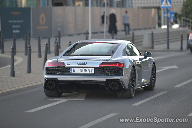 Audi R8 spotted in Warsaw, Poland