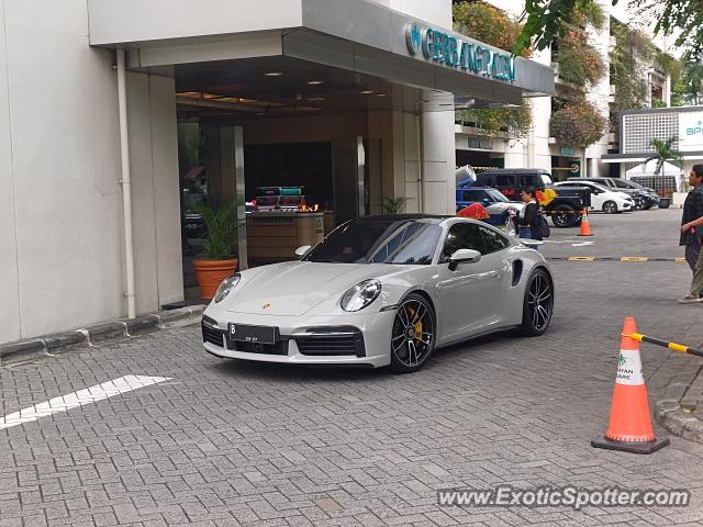 Porsche 911 Turbo spotted in Jakarta, Indonesia