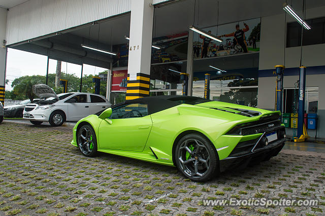 Lamborghini Huracan spotted in Curitiba, PR, Brazil