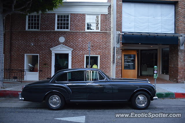 Bentley Continental spotted in Beverly Hills, California