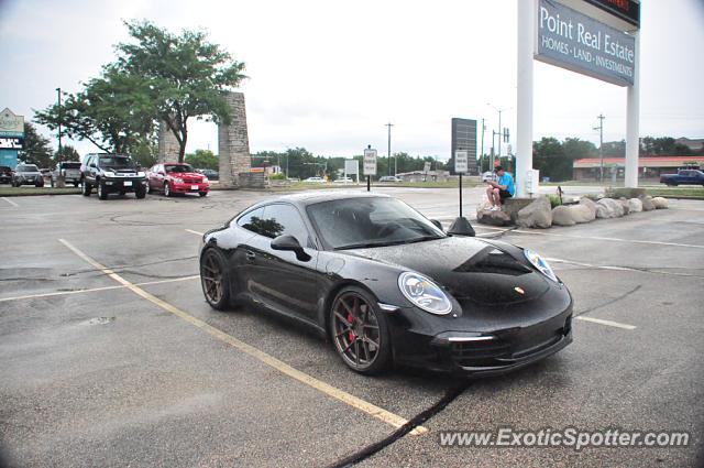 Porsche 911 spotted in Brookfield, Wisconsin