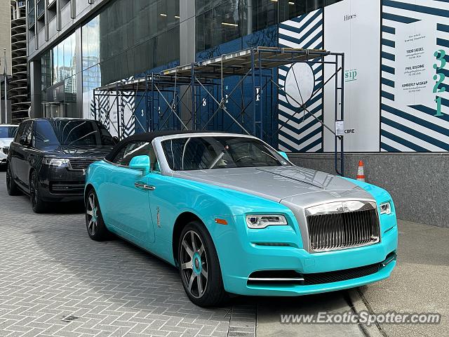 Rolls-Royce Dawn spotted in Chicago, Illinois
