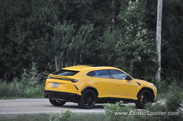 Lamborghini Urus spotted in Brookfield, Wisconsin