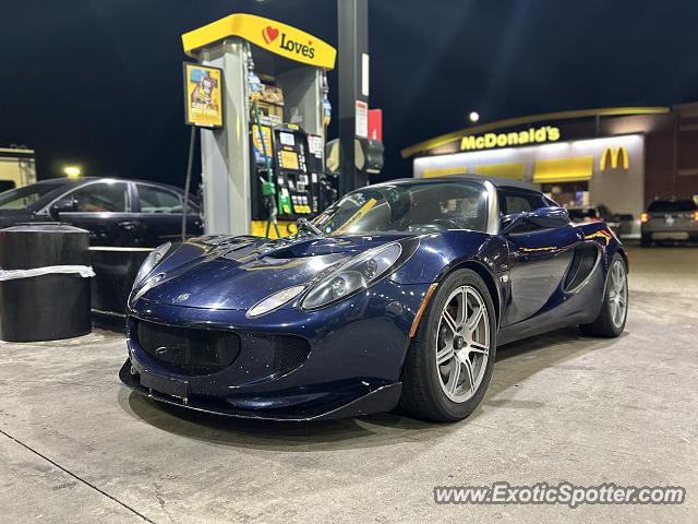 Lotus Elise spotted in Mooresville, Indiana