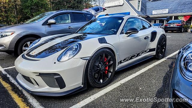 Porsche 911 GT3 spotted in Warren, New Jersey