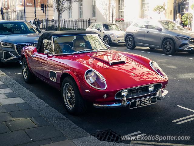 Other Kit Car spotted in London, United Kingdom