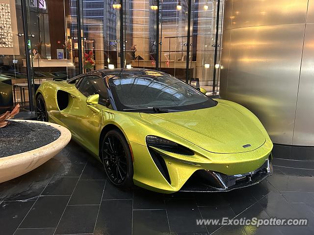 Mclaren 570S spotted in Chicago, Illinois