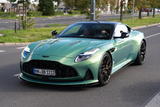 Aston Martin DB11