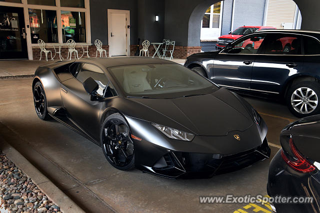 Lamborghini Huracan spotted in De Pere, Wisconsin