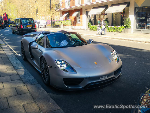 Porsche 918 Spyder spotted in London, United Kingdom