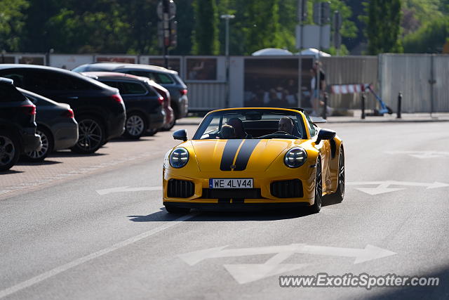 Porsche 911 Turbo spotted in Warsaws, Poland