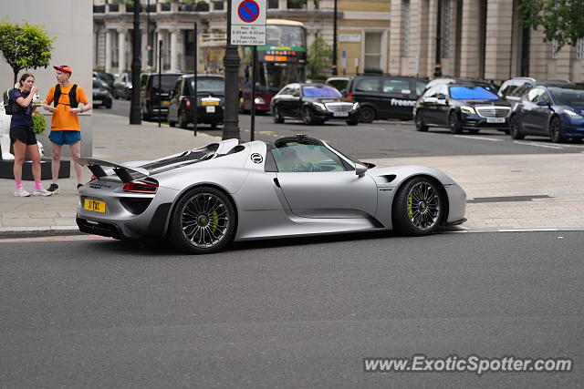 Porsche 918 Spyder spotted in London, United Kingdom