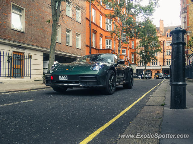 Porsche 911 spotted in London, United Kingdom