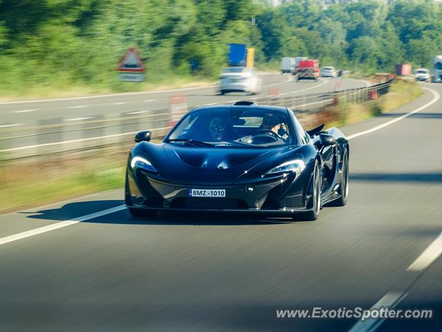 Mclaren P1 spotted in Unknown, United Kingdom