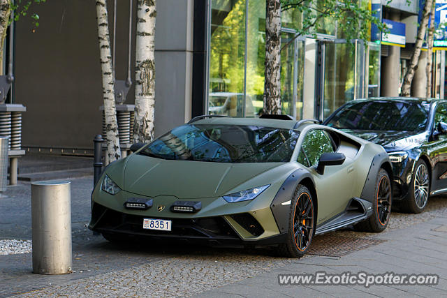 Lamborghini Huracan spotted in Berlin, Germany