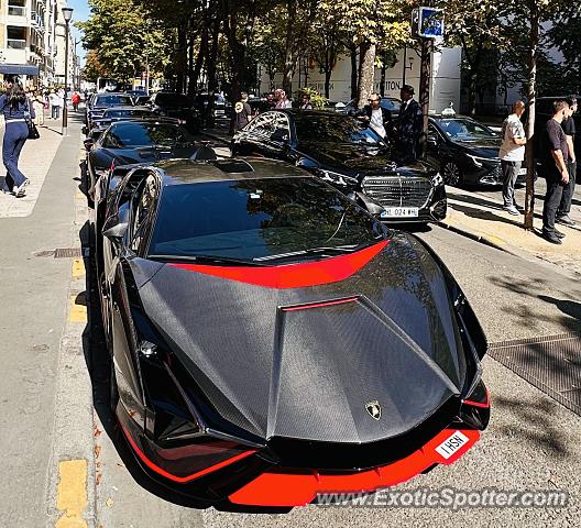Lamborghini Aventador spotted in Paris, France