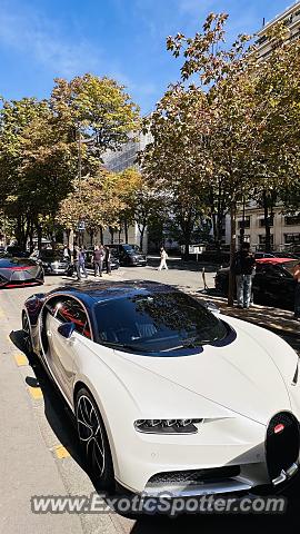 Bugatti Chiron spotted in Paris, France