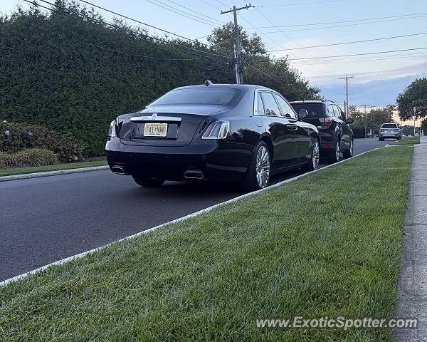 Rolls-Royce Ghost spotted in Spring Lake, New Jersey