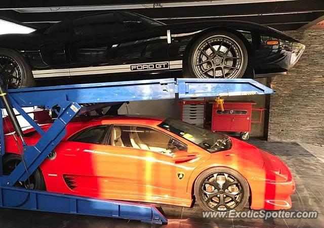 Lamborghini Diablo spotted in Yangon/Burma, Unknown Country
