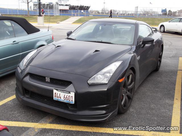 Nissan Skyline spotted in Lake Zurich, Illinois