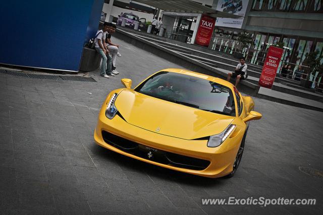 Ferrari 458 Italia spotted in Kuala Lumpur, Malaysia