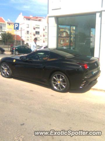 Ferrari California spotted in Lisboa, Portugal